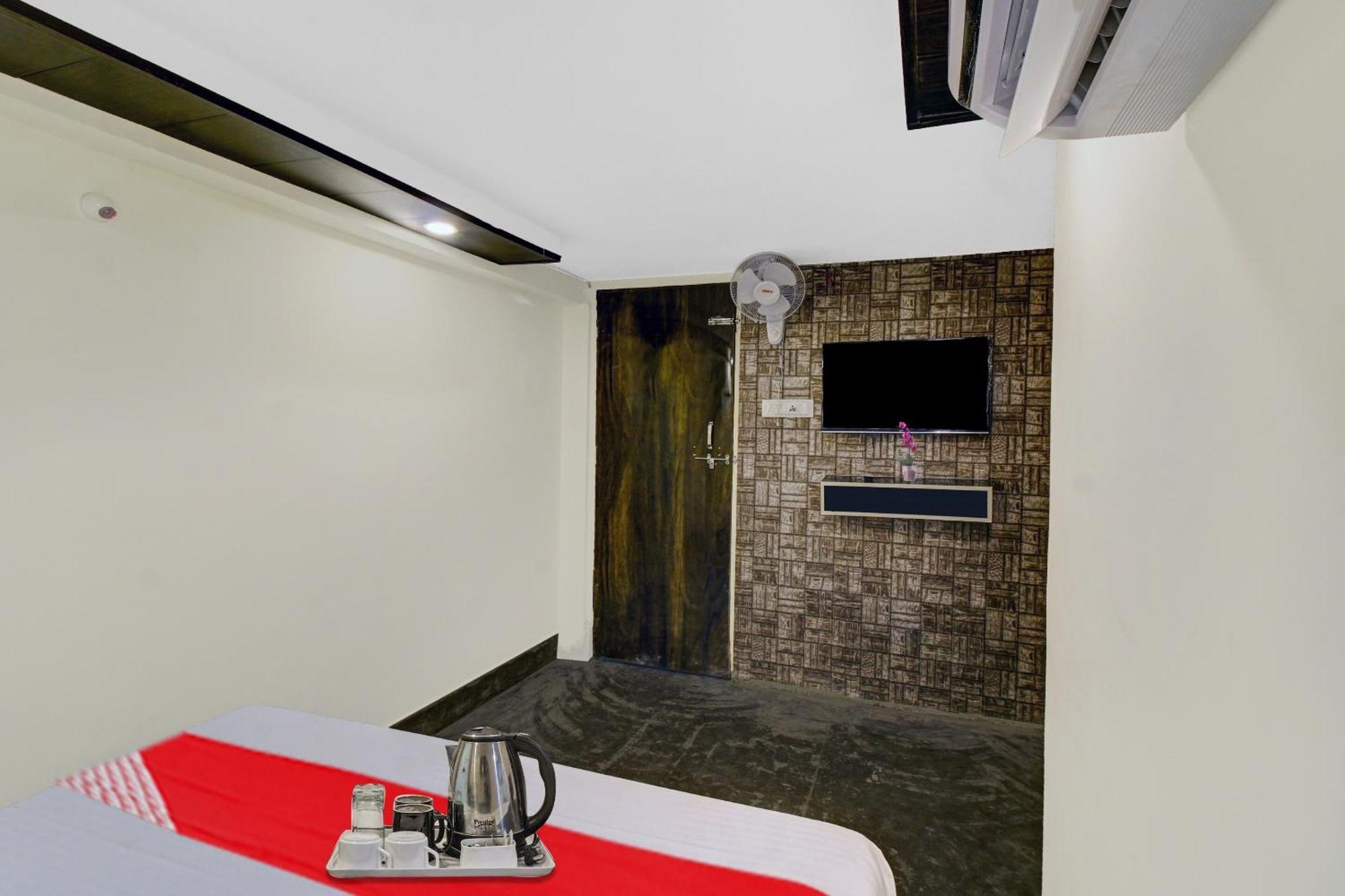 נאגפור Hotel O Gopika Stay Inn מראה חיצוני תמונה